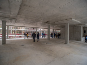 Hrubá stavba administrativního centra Piano v Českých Budějovicích je hotová.