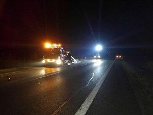 Tragická dopravní nehoda u Semic na Písecku, kde ve středu 27. září večer po střetu motorky a osobního auta vyhasly dva lidské životy.