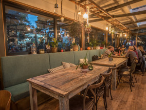 Restaurace Paluba v Českých Budějovicích.