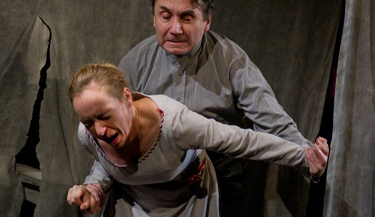 Neumím jinak než s láskou.