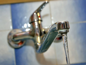 Začaly stavební úpravy zásobního vodovodního řadu v budějckých ulicích Plzeňská a Průběžná
