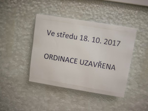 K protestu praktických lékařů a ambulantních specialistů se připojili i někteří lékaři z Polikliniky Jih