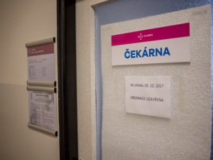 K protestu praktických lékařů a ambulantních specialistů se připojili i někteří lékaři z Polikliniky Jih