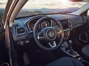 Značka Jeep, která je pojmem v kategorii SUV představuje svou žhavou novinku- zcela nový Jeep Compass