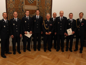 Slavnostní předání medailí Hasičského záchranného sboru České republiky a Hasičského záchranného sboru Jihočeského kraje, složení služebního slibu a poděkování reprezentantům v TFA.