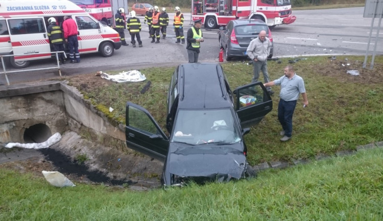 Temelínští hasiči pomáhají i u dopravních nehod v okoli elektrarny
