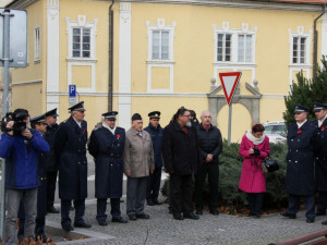 Pietního aktu se kromě vojáků zúčastnili představitelé města, Československé obce legionářské, zástupci Policie ČR, Hasičského záchranného sboru a řada dalších.