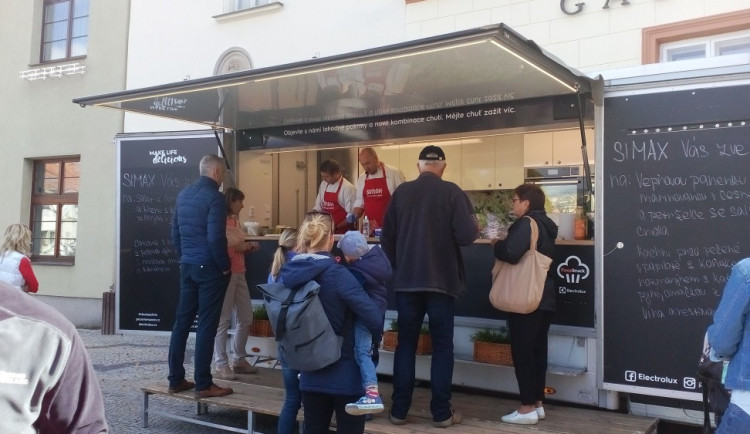 Prior uvede road show v rámci oslav největších českých skláren Kavalierglass