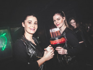 Na akci budou i hostesky s hektolitry Jägermeisteru.
