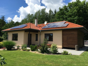 KOMENTÁŘ: Dotace na fotovoltaiku: Lumpárna, nebo správně vynaložené prostředky?