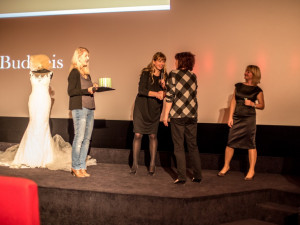 Listopadová Dámská jízda v CineStaru.