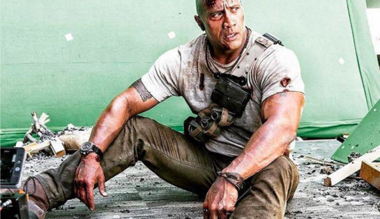 TRAILER TÝDNE: Dwayne Johnson a rozzuřená gorila ve filmu Rampage