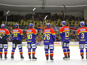 Domácí hráči děkovali potřetí za sebou vyprodané aréně