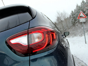 Fešák (nejen) pro dámy. Nový Captur zaujme vzhledem i jízdními vlastnostmi