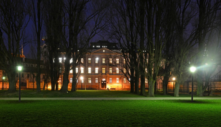 České Budějovice objektivem Milana Bindera a perem Martin Maršíka: Co se slepým ramenem? Zasypat!