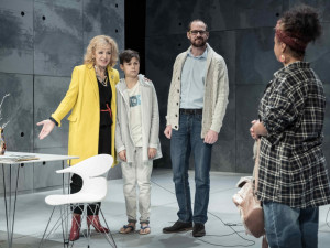 Petr Zelenka režíruje v Českých Budějovicích černou grotesku Živý obraz, jejíž premiéru uvede Jihočeské divadlo v pátek 15. prosince.