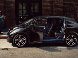 Nové, lepší, sportovnější BMW i3 s označením BMW i3s.