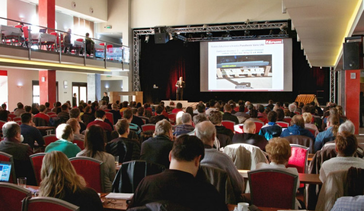 Už po osmé přichází společnosti Wienerberger a Tondach s konferencí pro stavební profesionály. Při odborném semináři Wienerberger fórum 2018 se projektanti, architekti a stavitelé dozví praktické informací a novinky z oblasti stavebnictví.