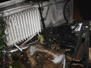 Štědrovečerní požár bytu v Pabláskově ulici v Českých Budějovicích.