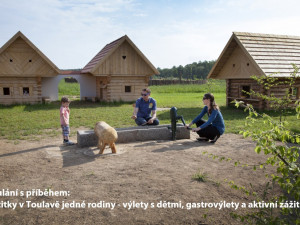 Toulání s příběhem.