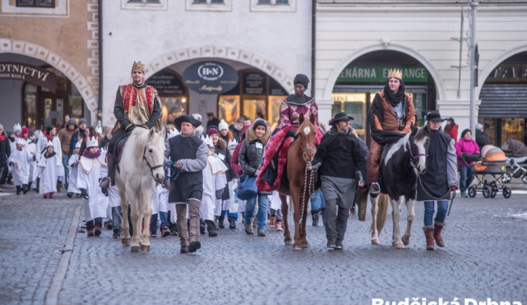 Loňský příjezd králů na budějcké náměstí