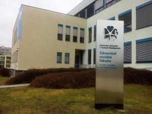 Zdravotně sociální fakulta Jihočeské univerzity.