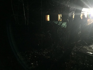 Dvojnásobnou vraždu vyšetřuje na Písecku tým kriminalistů jihočeského policejního ředitelství a píseckého územního odboru. Tým rozplétá od pondělního večera vraždu manželského páru.