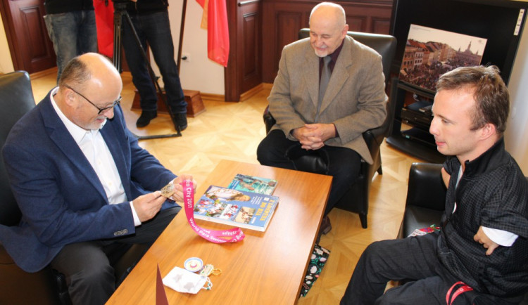 Arny Petráček a primátor Jiří Svoboda