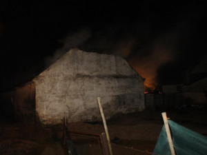 Požár stodoly v obci Nesměň