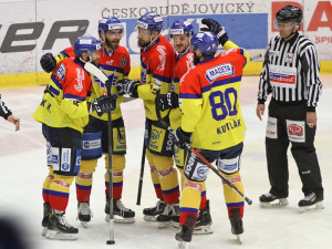 Jedinou a zároveň rozhodující branku vstřelil v úvodu utkání Filip Vlček (druhý zleva)