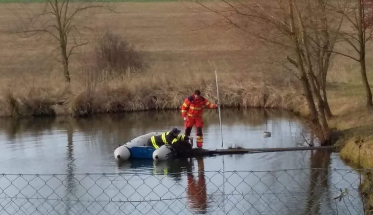 Policie zadržela dvě osoby podezřelé z vraždy manželů na Písecku