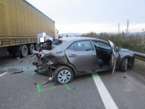 Nehoda na silnici I/34 ve směru jízdy od Lišova na České Budějovice.