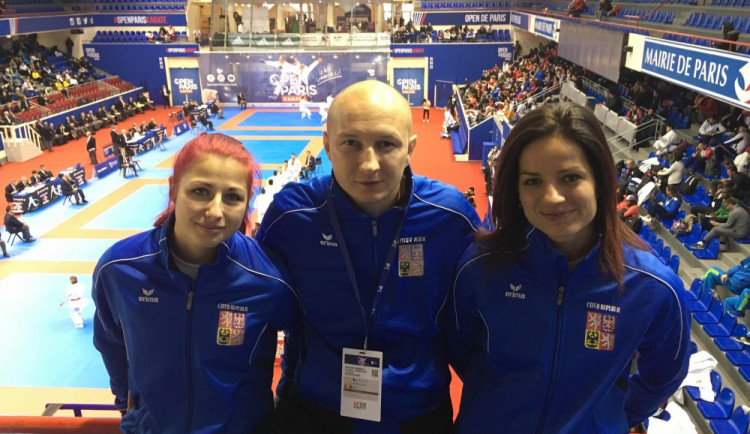 Zleva: Crhonková, Hýsek, Veithová