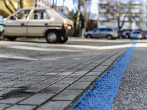 CO VY NA TO? Parkovací zóny a záchytné parkoviště už nejsou takovým trnem v oku