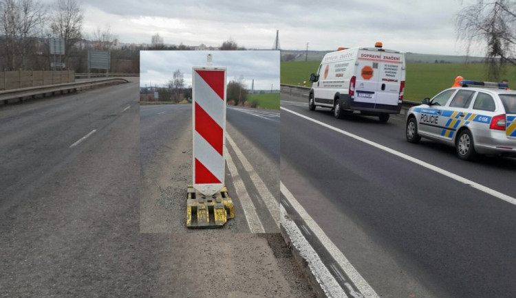 Z obchvatu Tábora neznámý zloděj ukradl dopravní značení. Zmizelo na 74 směrovacích desek i s podstavci.