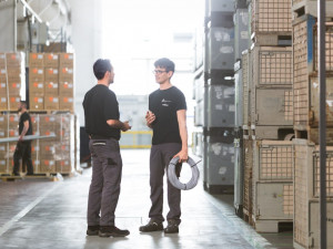 Chcete si udržet dobrou práci? Za každé situace zůstaňte sami sebou. Buďte pozitivní a chtějte se rozvíjet. Své šance na úspěch zvýšíte tím, že se vyvarujete zbytečných chyb.