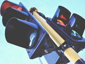 Několik semaforů na Pražské třídě v Českých Budějovicích bude dočasně mimo provoz