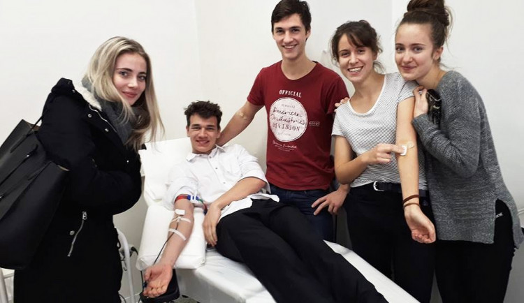 Studentské krvebraní i letos láká mladé prvodárce krve