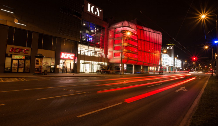 IGY centrum je dokončené.