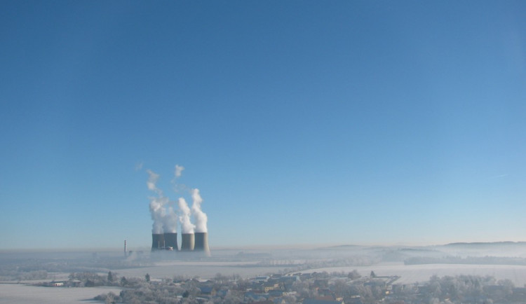 Temelín vyrábí díky mrazům víc elektřiny