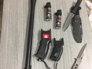 Věci nalezené u zadržených.