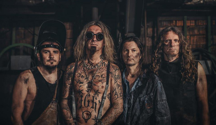 Vltavský kulturák rozpálí hard-rocková kapela Doga