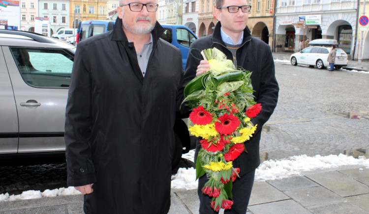 Primátor s náměstkem připomněli výročí narození prvního československého prezidenta.