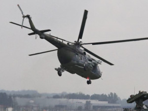 V Boleticích se při kontrole bojového vrtulníku zranil voják