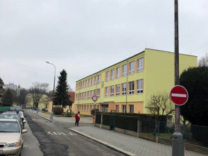 Čéčova ulice je nově jednosměrka