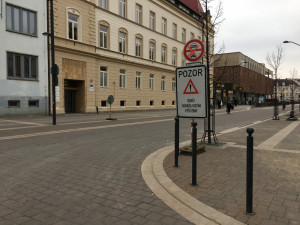 Lannova třída v Českých Budějovicích je od pondělí 19. března částečně uzavřena pro automobily.