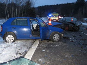 K dopravní nehodě u obce Hořice na Šumavě letěl vrtulník.