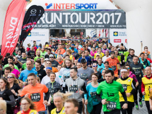 Závodníci pomohou při překonávání svých běžeckých rekordů charitě.