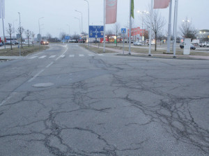 Od 31. března do 15. dubna se budou opravovat ulice u Géčka a za Globusem v Českých Budějovicích.