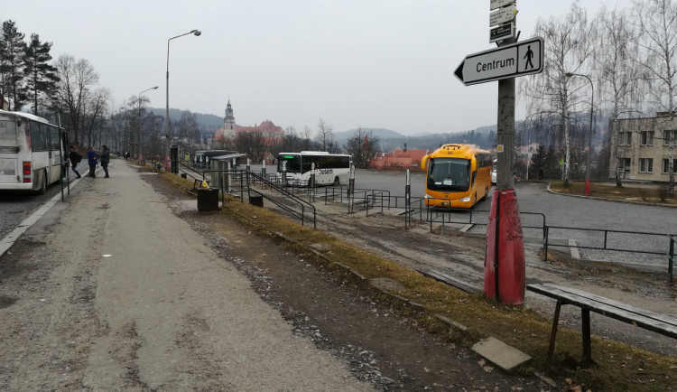 Začaly práce na rekonstrukci českokrumlovského autobusového nádraží